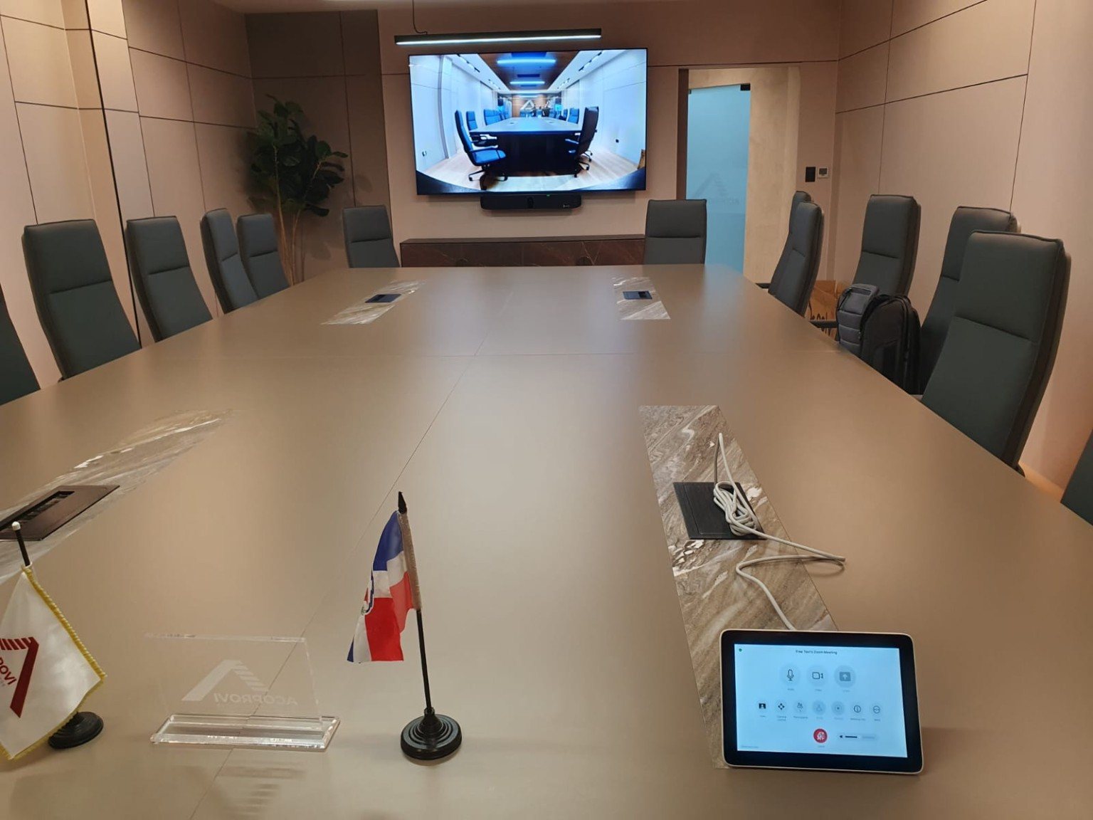 Solución profesional de videoconferencia empresarial
